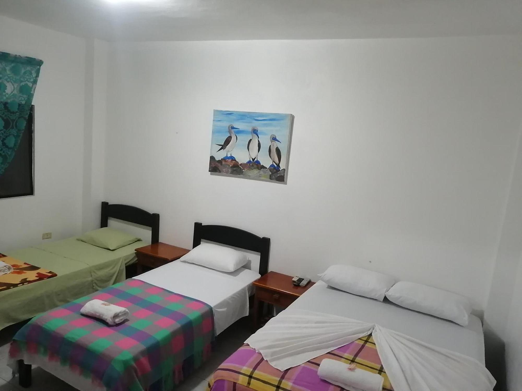 Hostal La Casa De Luis プエルト・バケリソ・モレノ エクステリア 写真