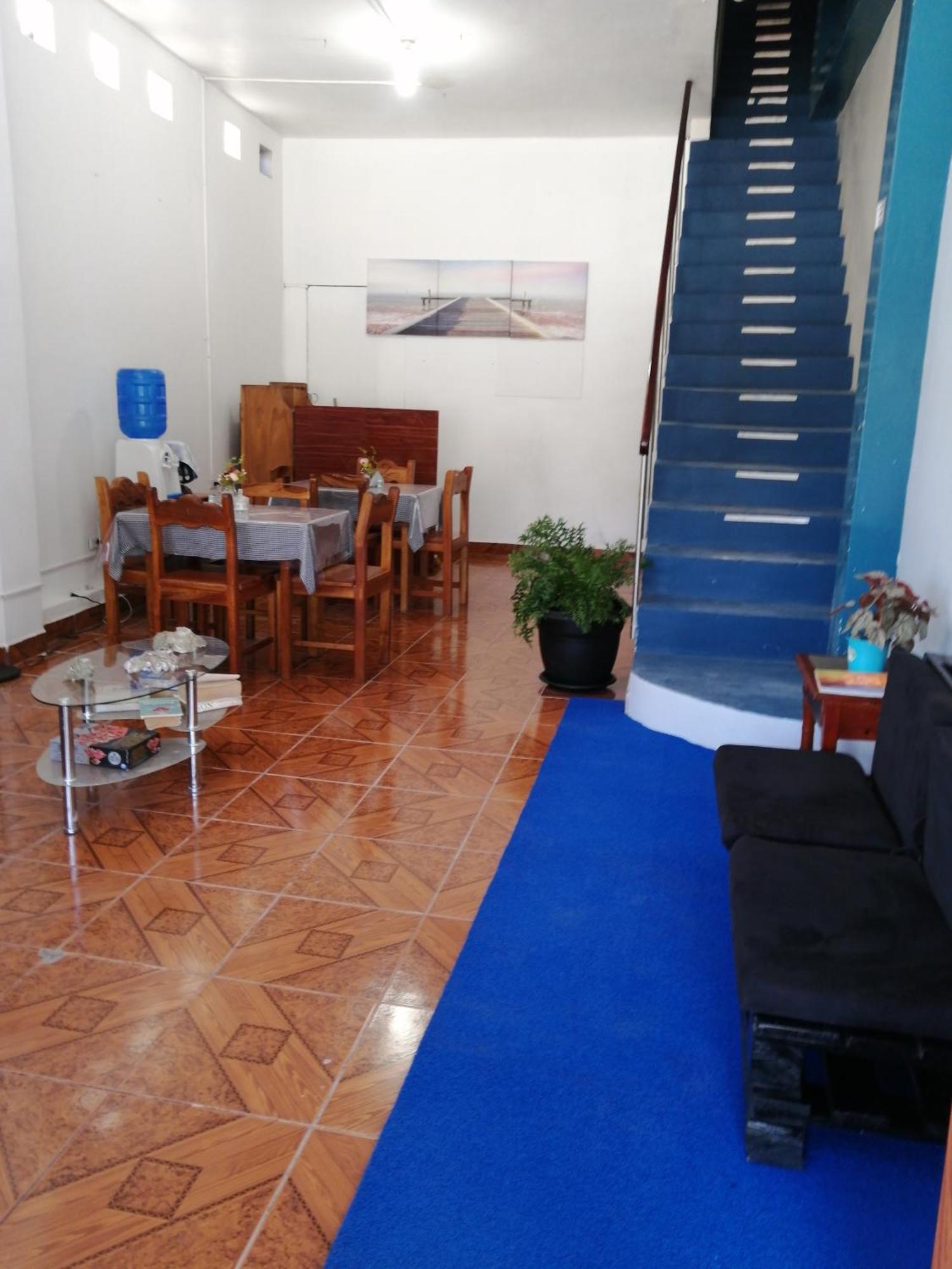 Hostal La Casa De Luis プエルト・バケリソ・モレノ エクステリア 写真